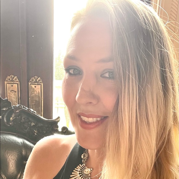 Meet Carla! - Picture 8 of 16